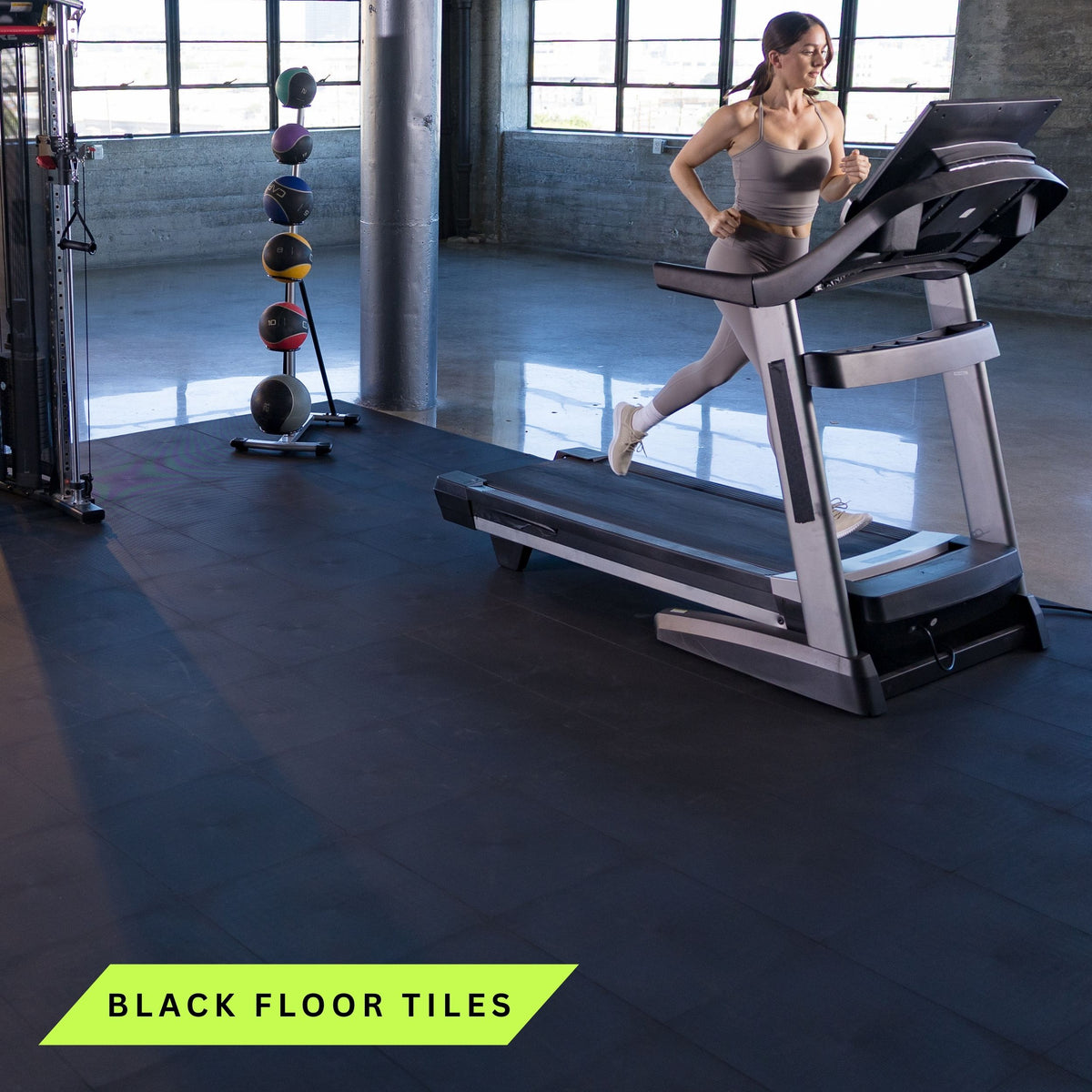 Black / Single Tile